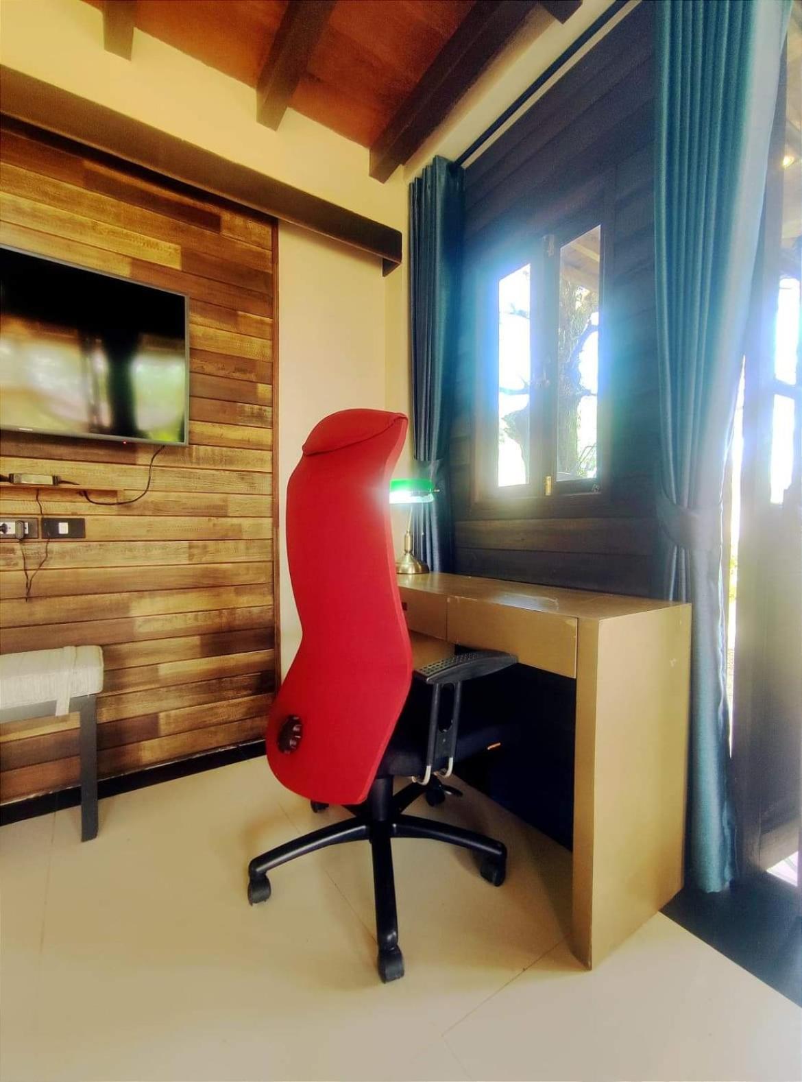 Relax House Lanta Old Town Hotel Koh Lanta Exterior photo