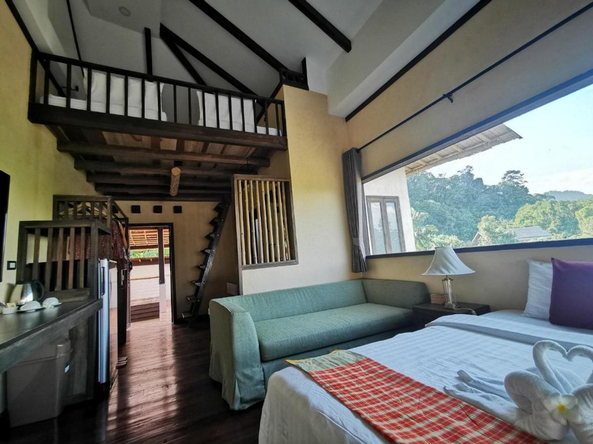 Relax House Lanta Old Town Hotel Koh Lanta Exterior photo