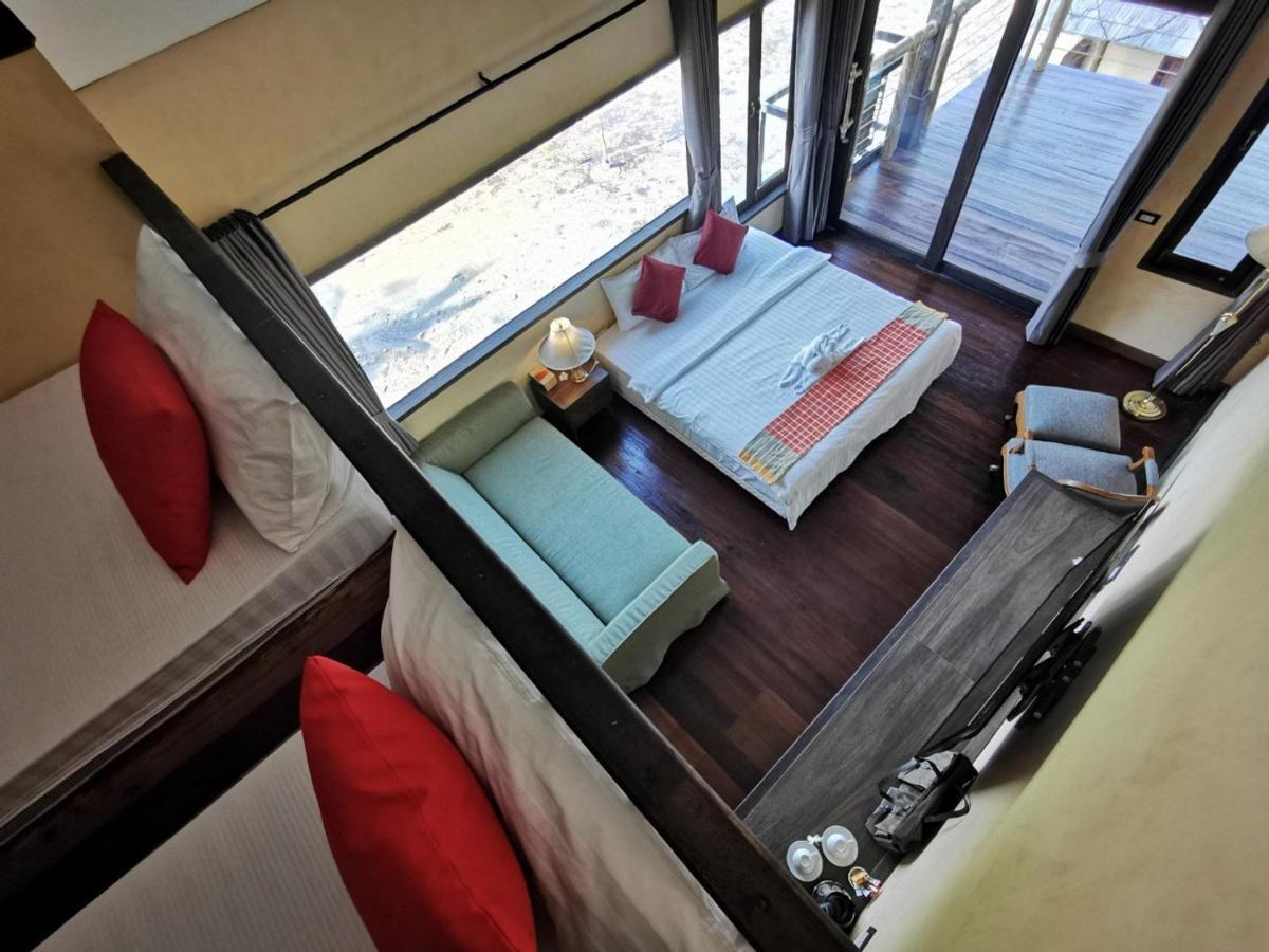 Relax House Lanta Old Town Hotel Koh Lanta Exterior photo